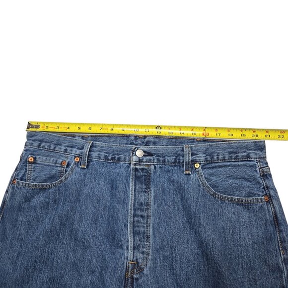 Levis 501 Jeans Mens 42 x 26 Blue Straight Button Fly Medium Wash High Rise - Picture 2 of 16